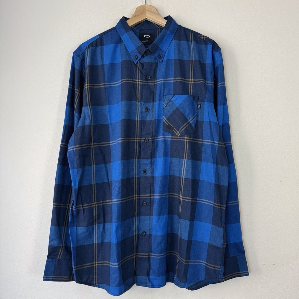 Oakley Plaid Longsleeve Button Up Blue Back Tee Shirt - Large